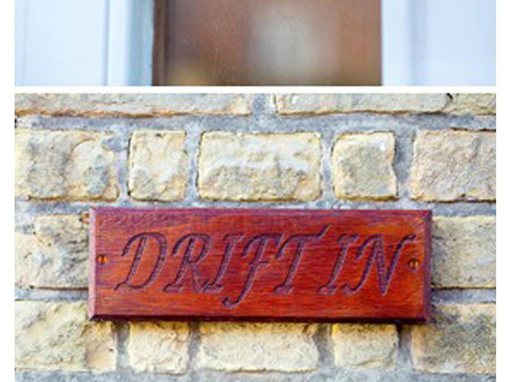 Drift In Villa ออลบะระ ภายนอก รูปภาพ